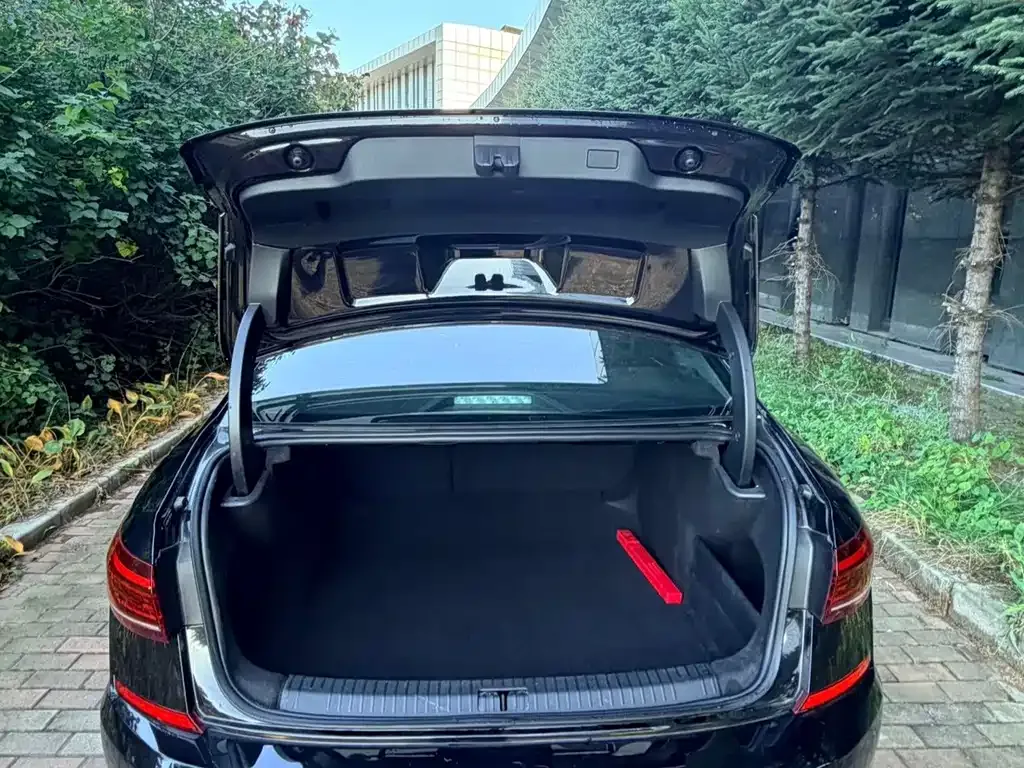 Volkswagen Passat — фото 3