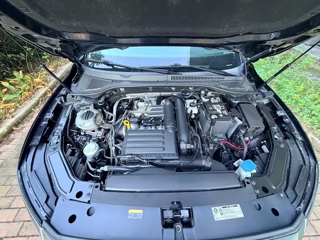 Volkswagen Passat — фото 10
