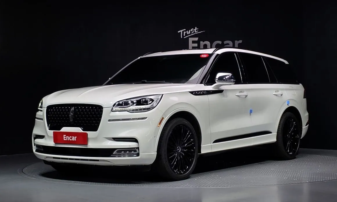 Lincoln Aviator — фото 1