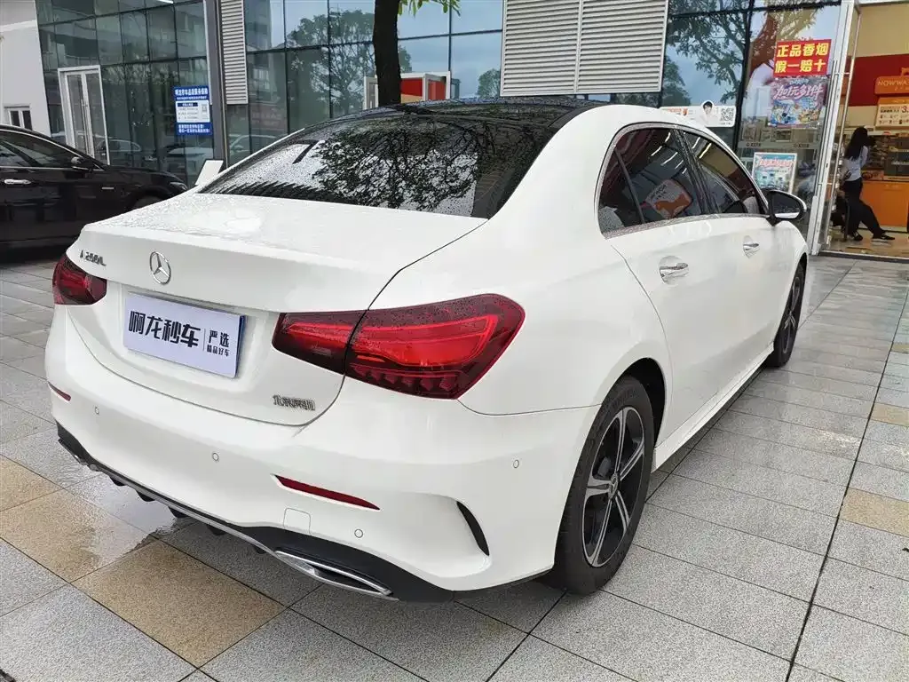 Mercedes-Benz A-Class — фото 10
