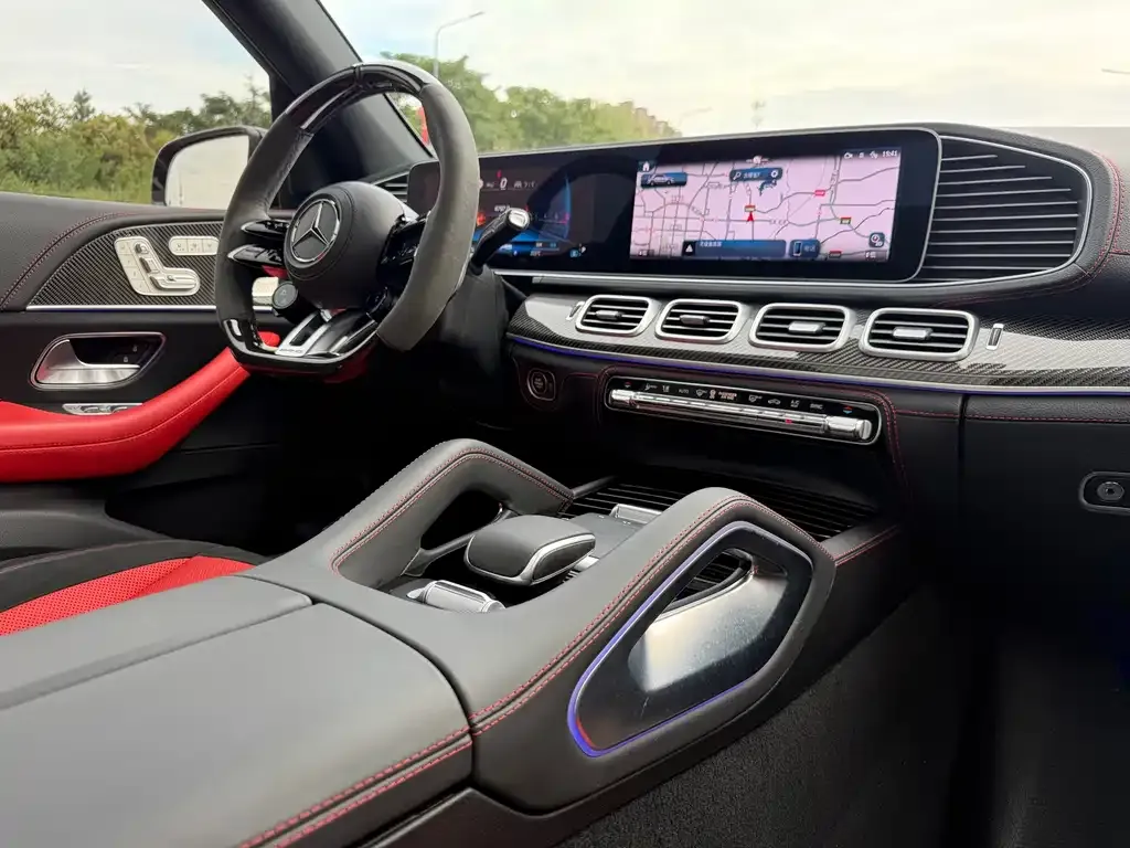 Mercedes-Benz GLE AMG — фото 7
