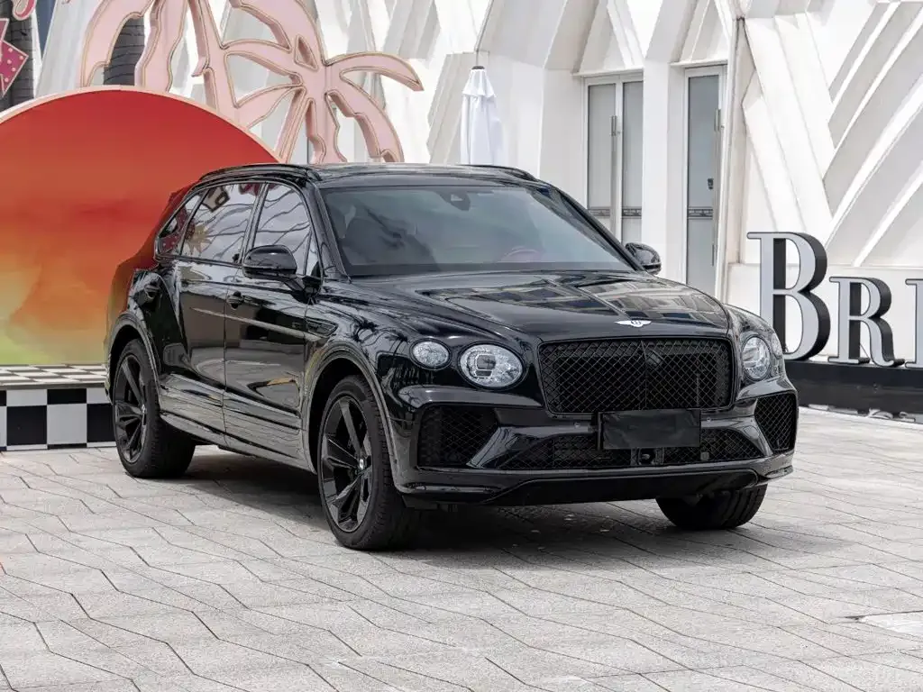 Bentley Bentayga — фото 2