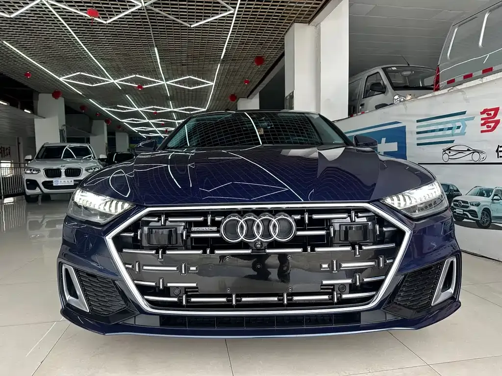 Audi A7L — фото 3