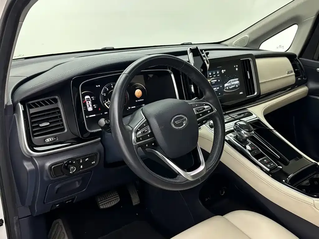 GAC Motor Trumpchi M8 — фото 2