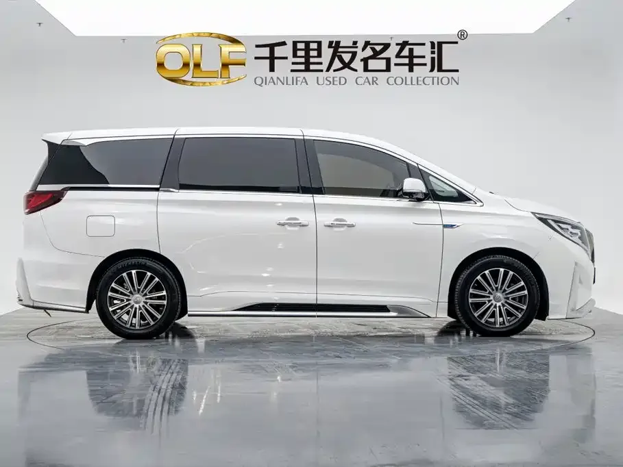 GAC Motor Trumpchi M8 — фото 9
