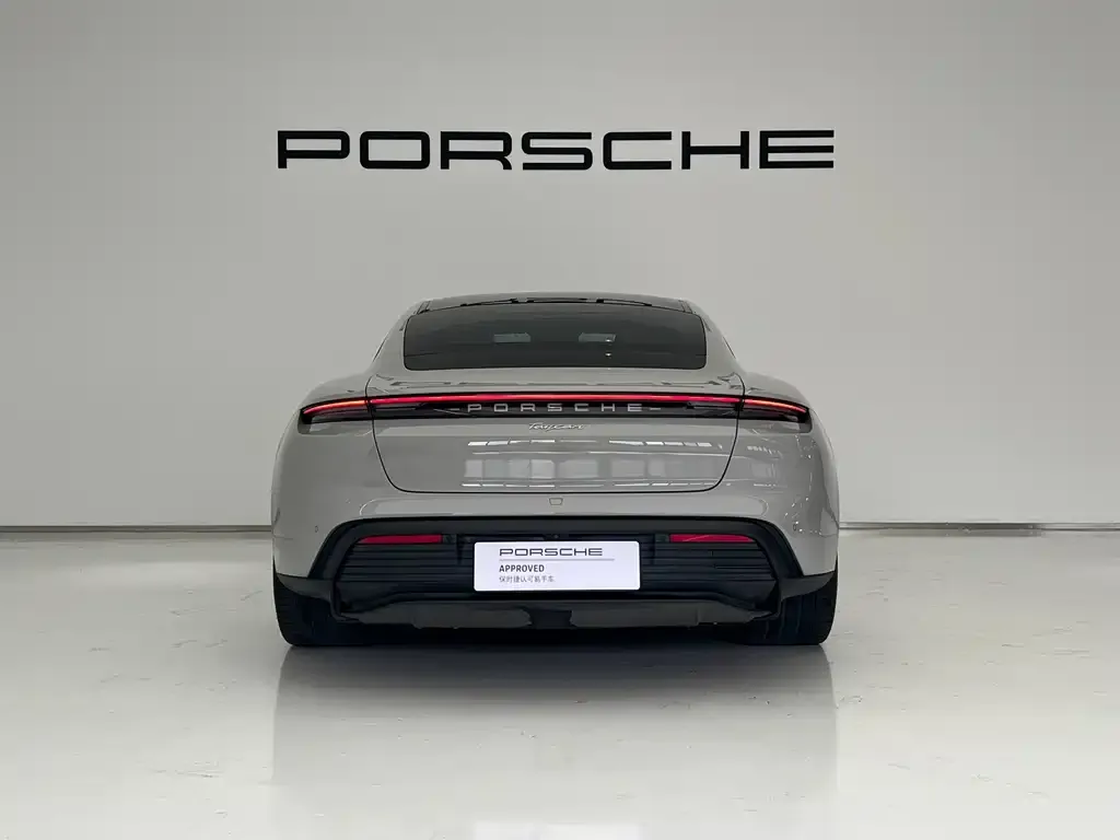 Porsche Taycan — фото 2