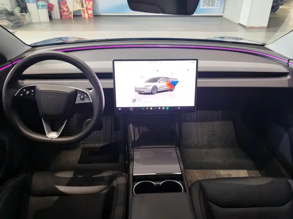 Tesla Model 3 — фото 8
