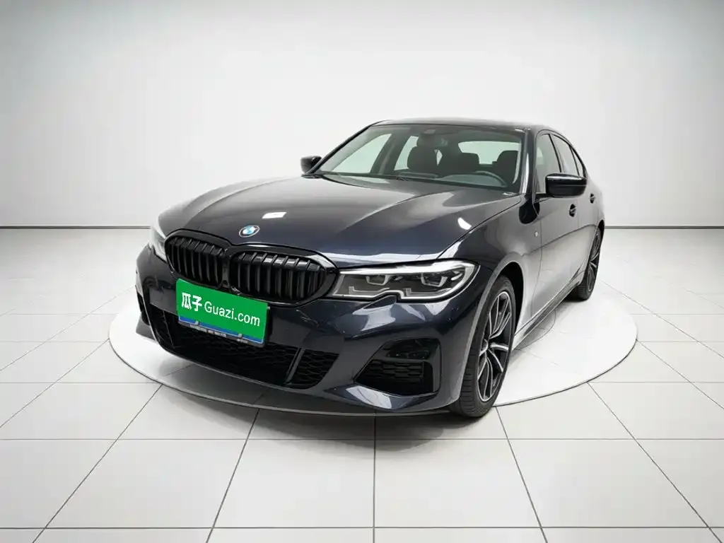 BMW 3 Series — фото 1