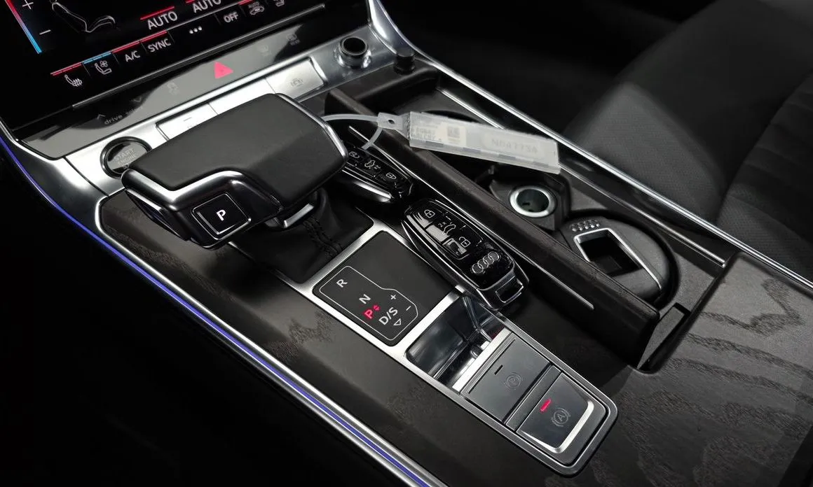 Audi A6 — фото 9