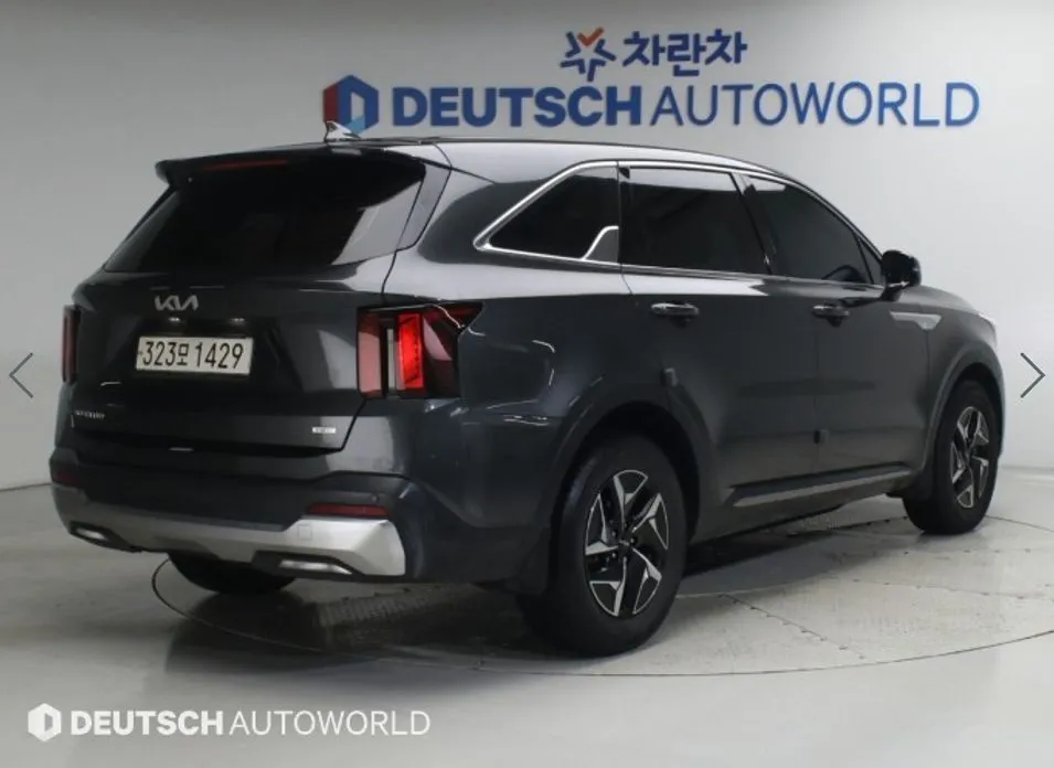 Kia Sorento — фото 2