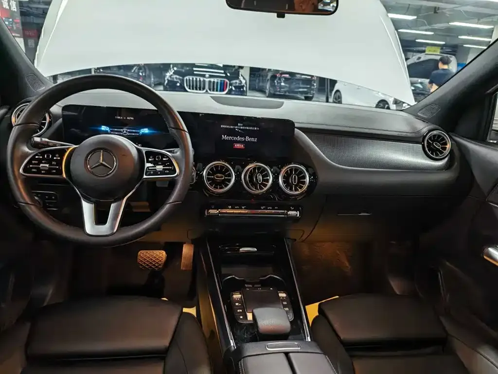 Mercedes-Benz GLA — фото 4
