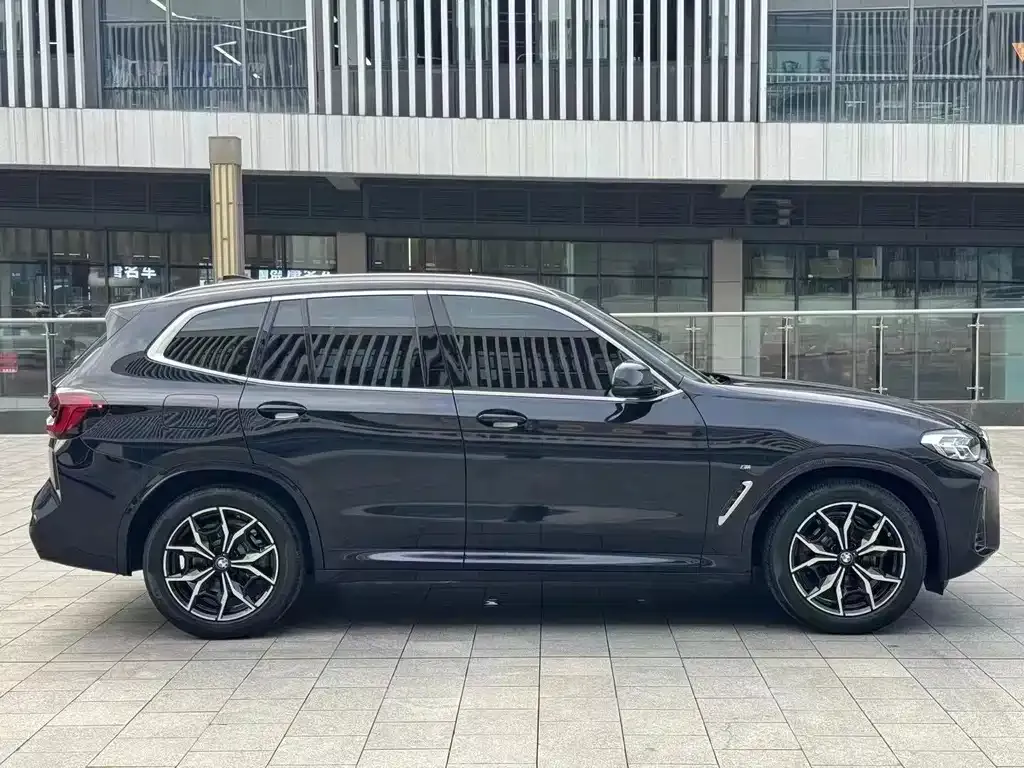BMW X3 — фото 2