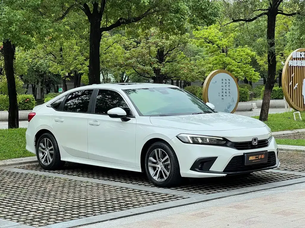 Honda Civic — фото 10