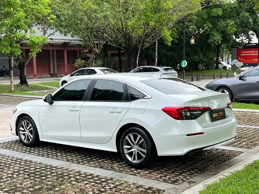 Honda Civic — фото 5