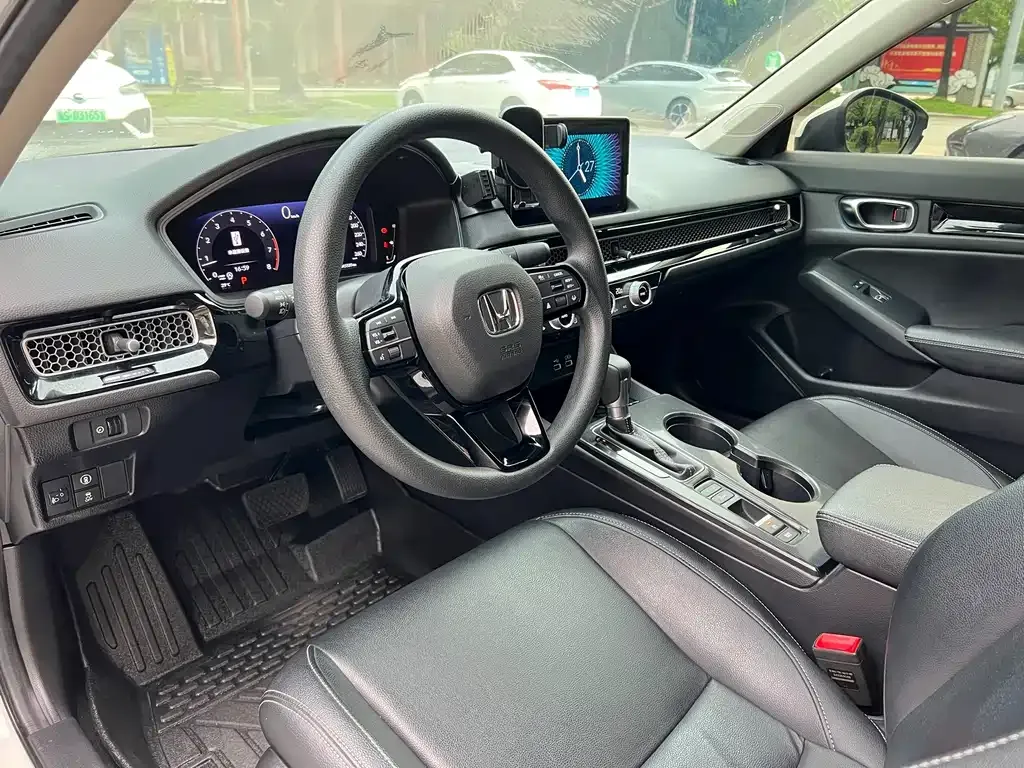 Honda Civic — фото 2