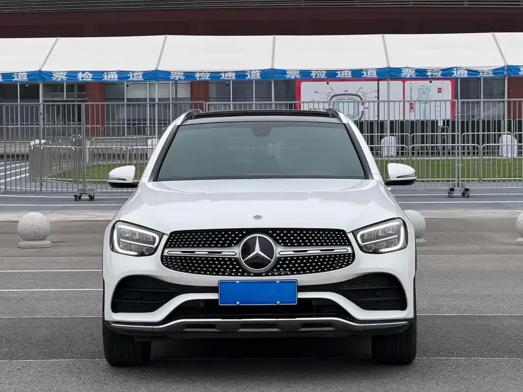 Mercedes-Benz GLC — фото 2