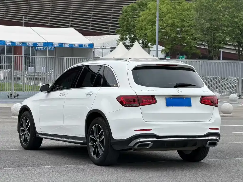 Mercedes-Benz GLC — фото 7
