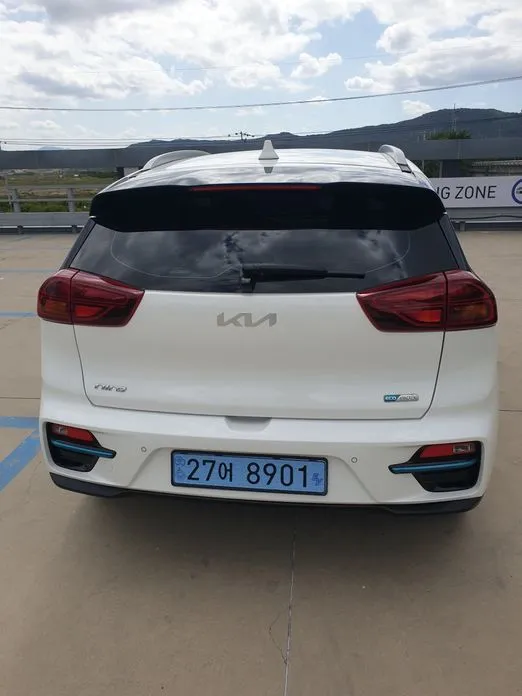 Kia Niro — фото 5