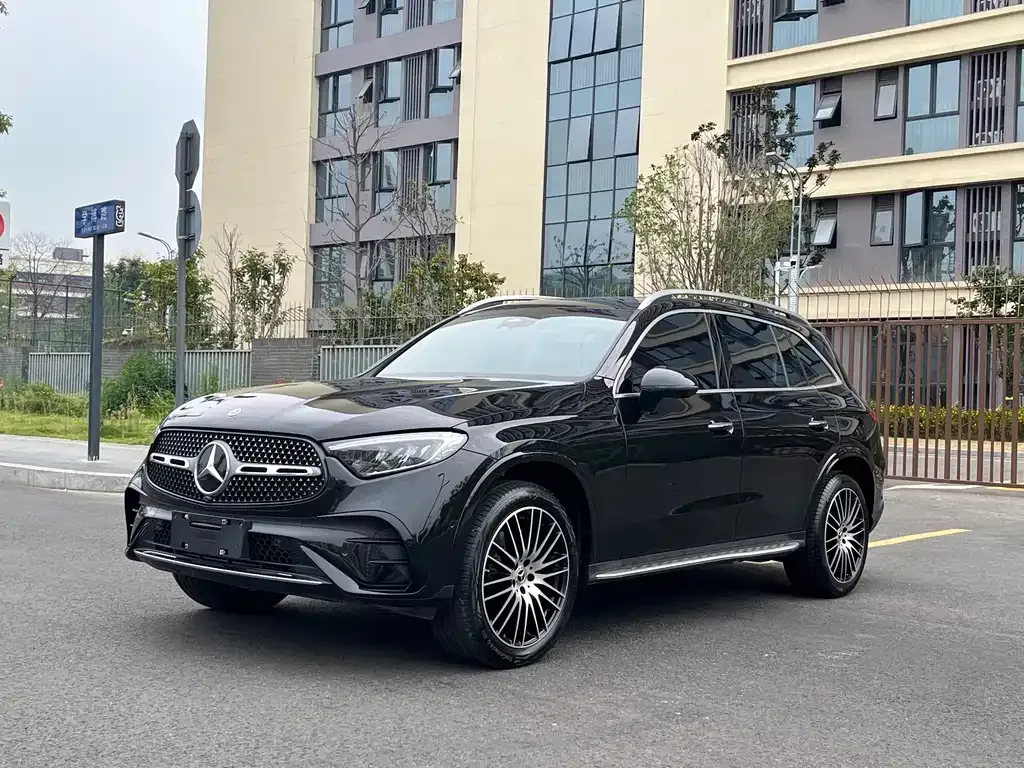 Mercedes-Benz GLC — фото 1