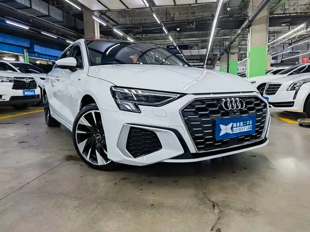 Audi A3 — фото 2
