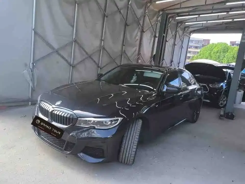 BMW 3 Series — фото 1