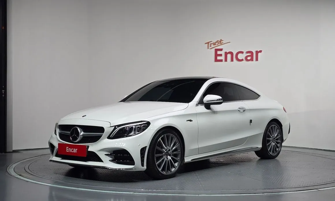 Mercedes-Benz C-Class — фото 1