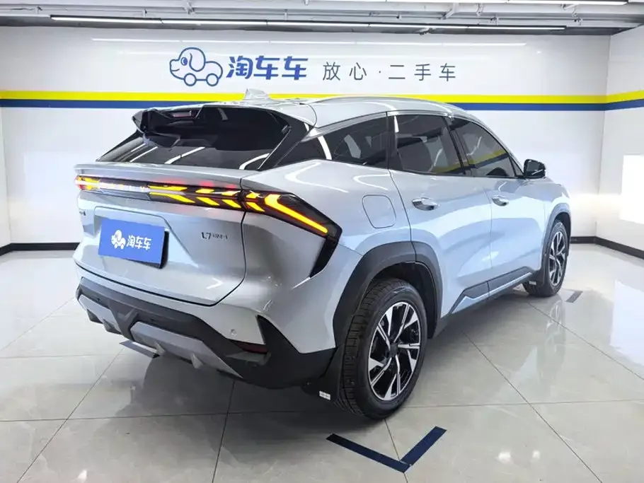 Geely Galaxy L7 — фото 6
