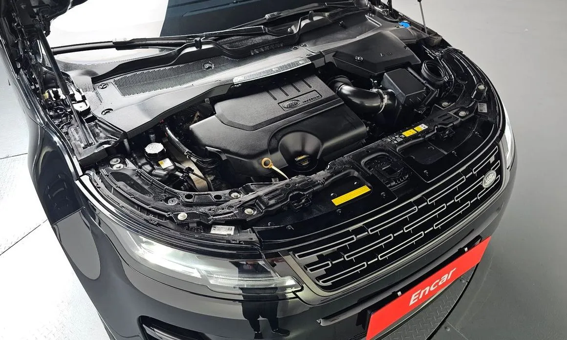 Land Rover Range Rover Evoque — фото 9