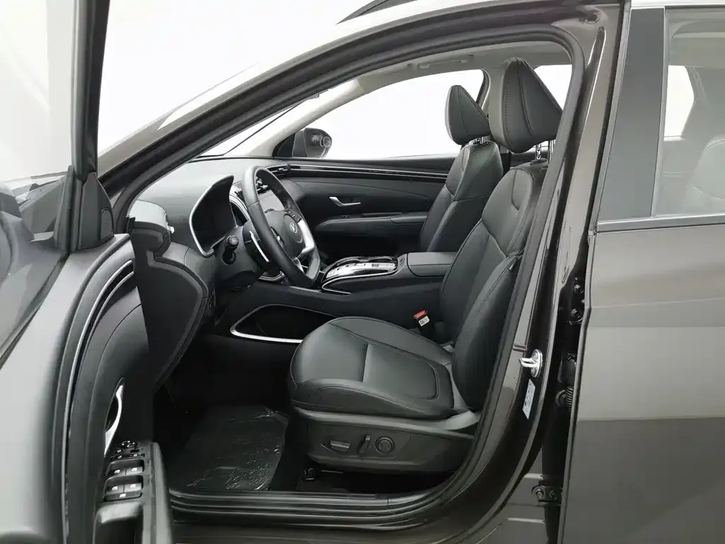 Hyundai Tucson — фото 9