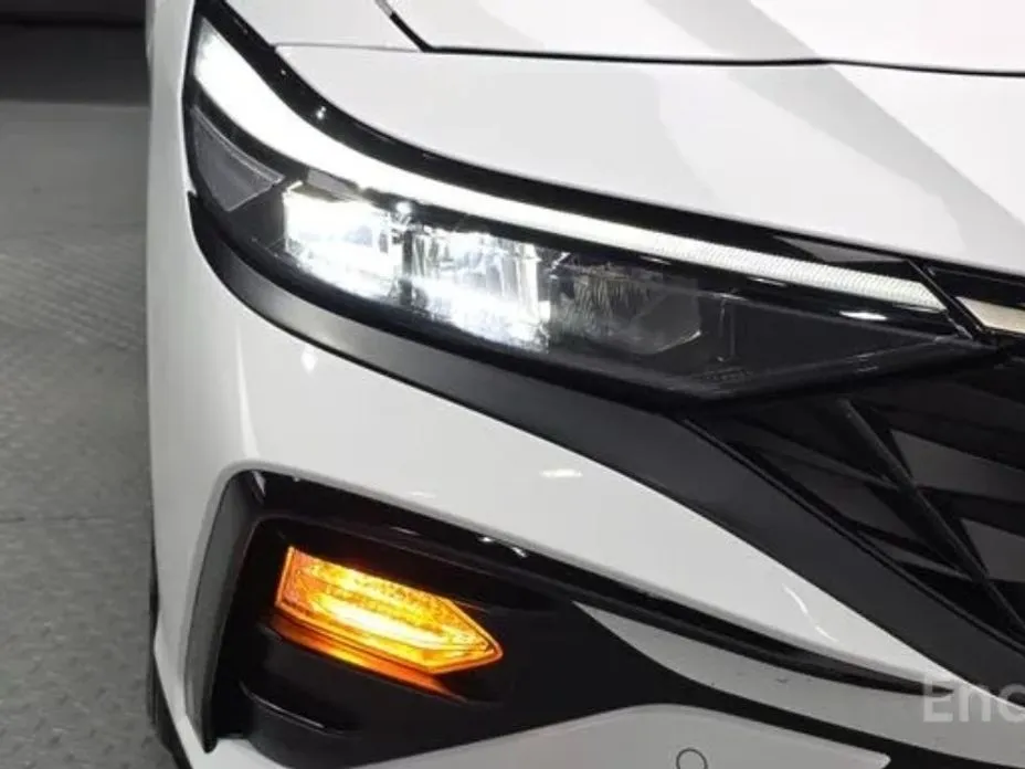Hyundai AVANTE — фото 2