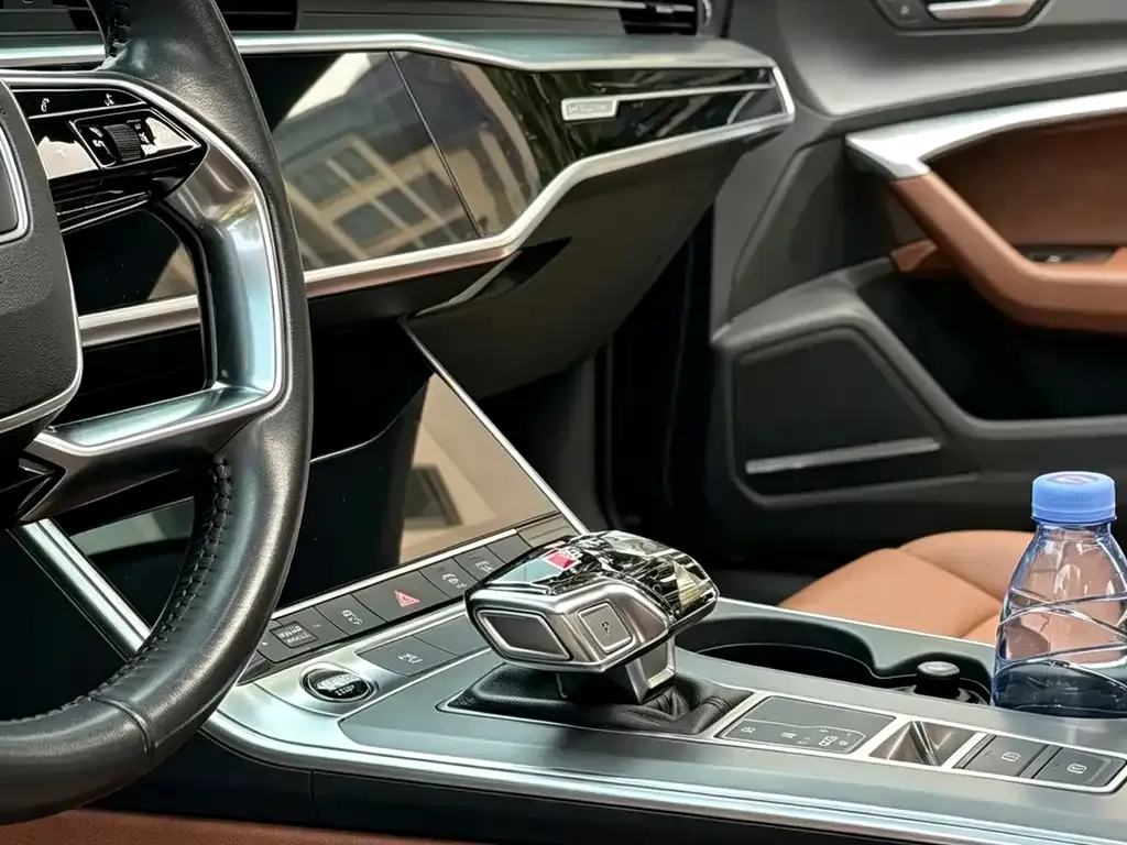 Audi A7 — фото 9