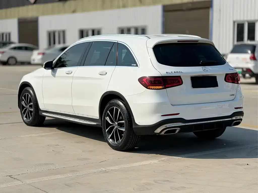 Mercedes-Benz GLC — фото 9
