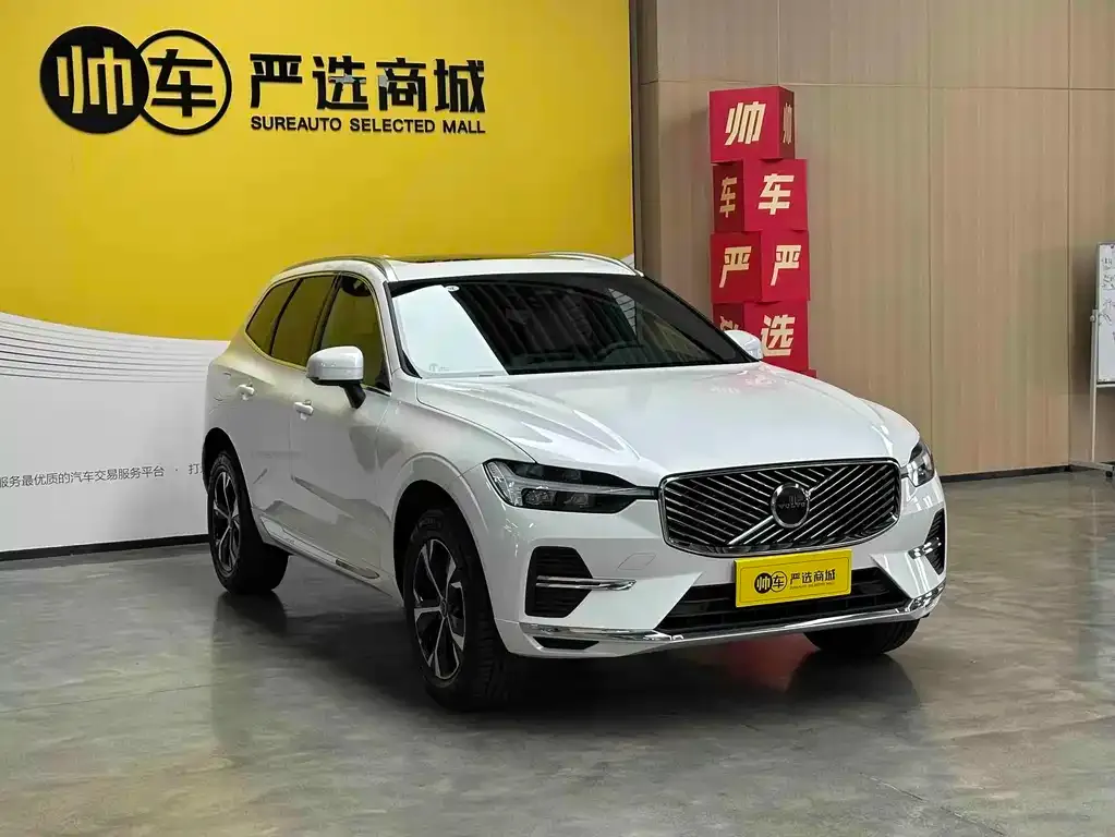 Volvo XC60 — фото 2
