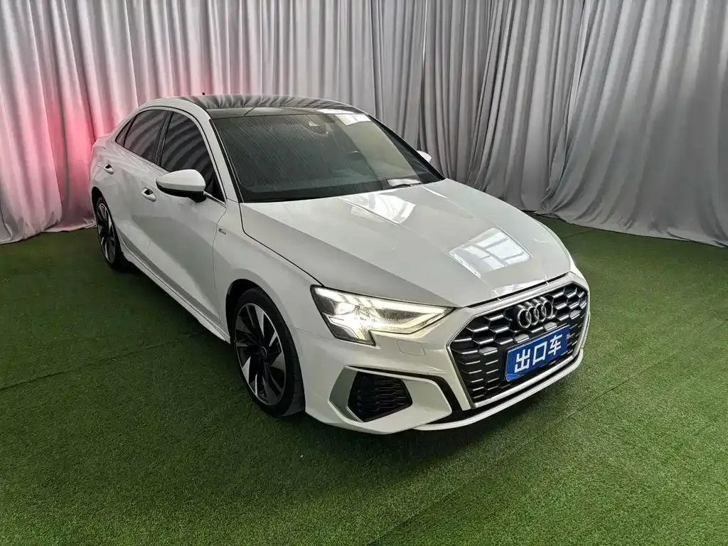Audi A3 — фото 2