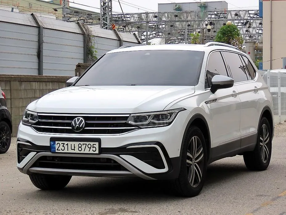 Volkswagen Tiguan — фото 5