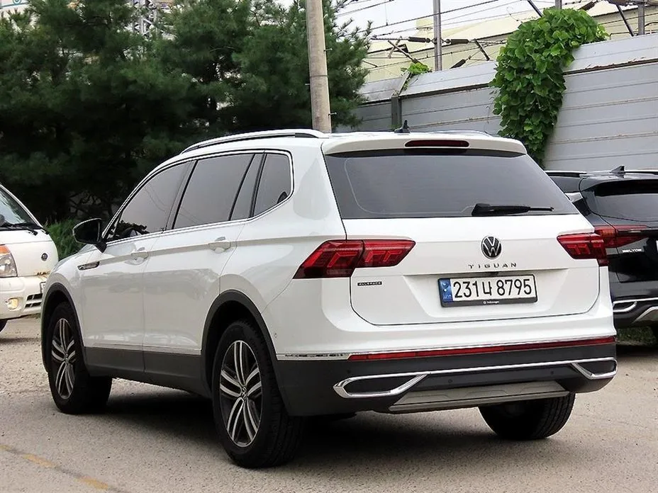 Volkswagen Tiguan — фото 2