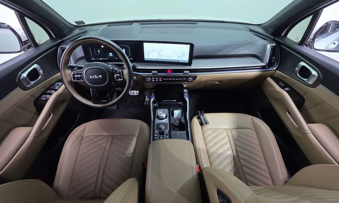 Kia Sorento — фото 7