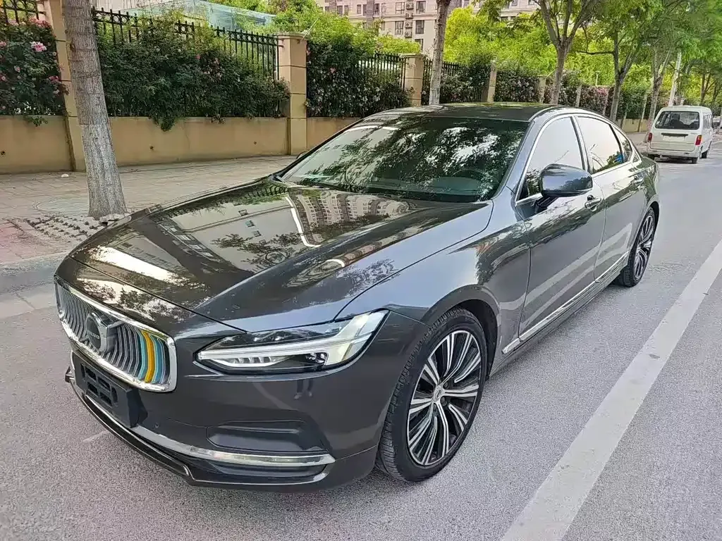 Volvo S90 — фото 3