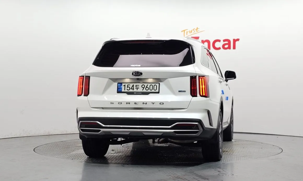 Kia Sorento — фото 6