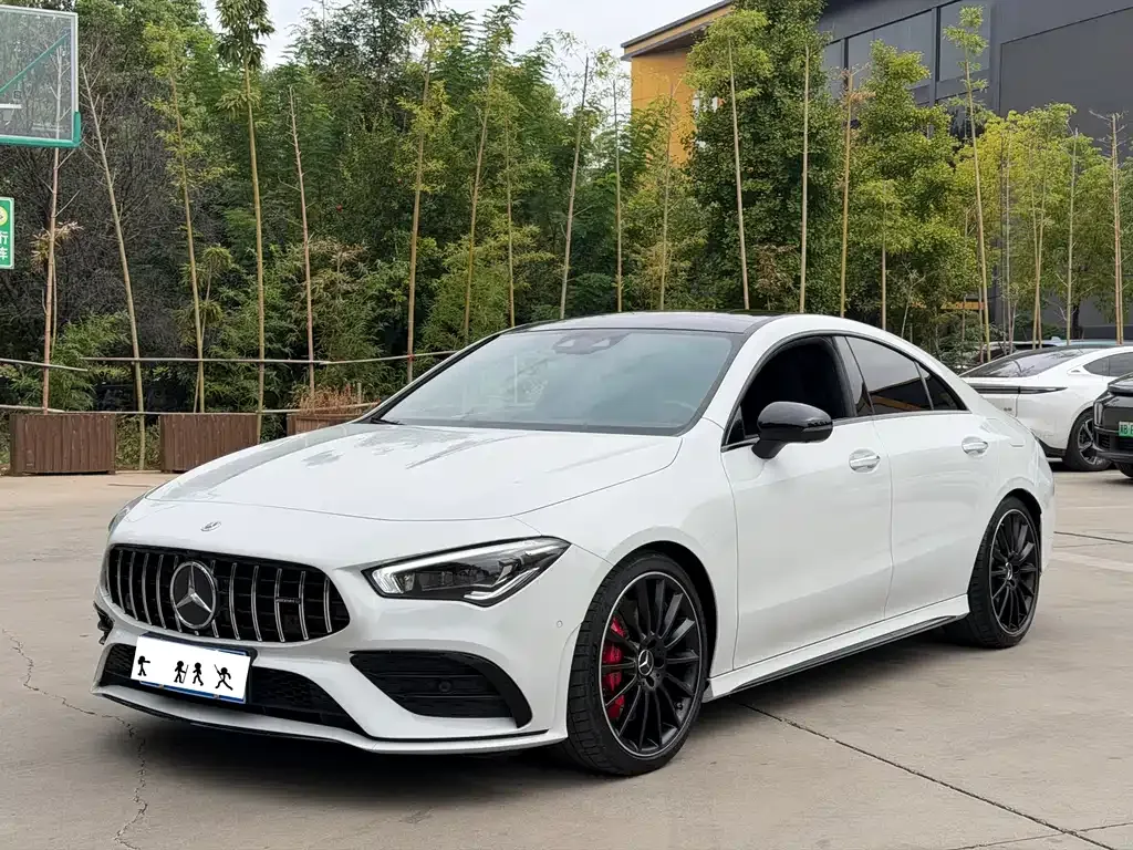 Mercedes-Benz CLA AMG — фото 1