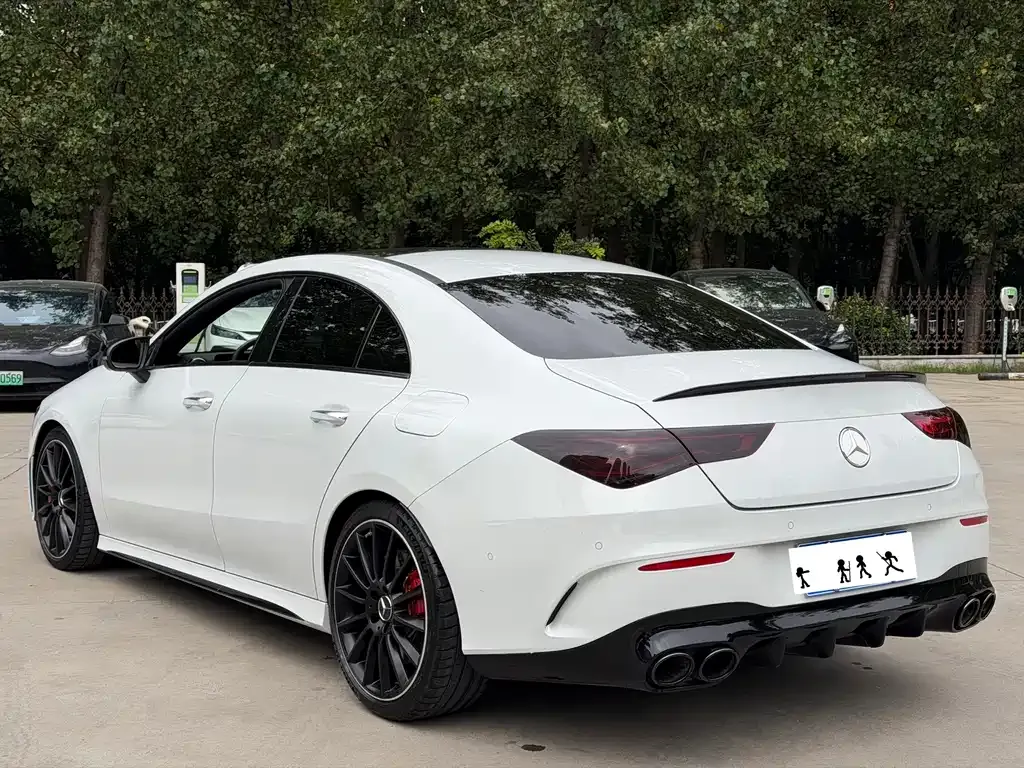 Mercedes-Benz CLA AMG — фото 7
