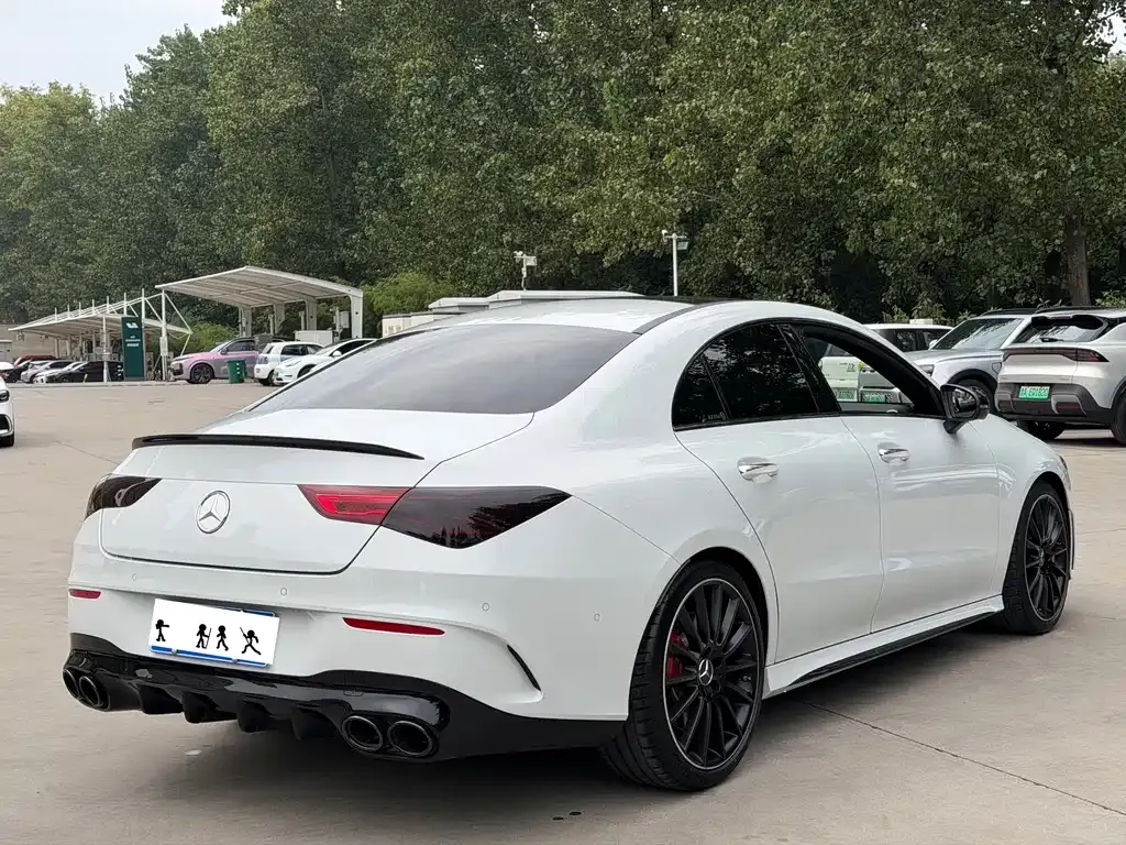 Mercedes-Benz CLA AMG — фото 9