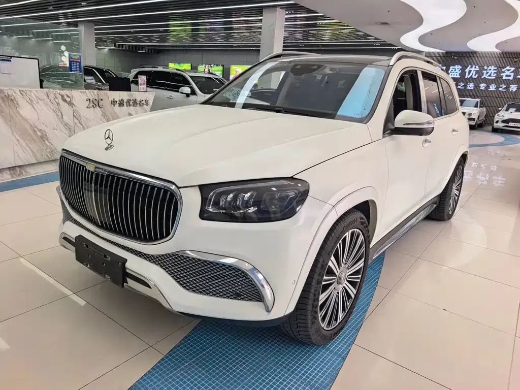 Mercedes-Benz GLS — фото 1