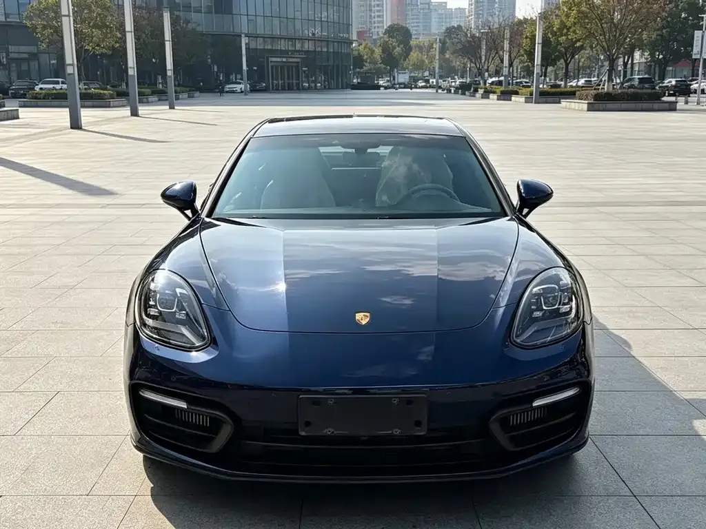 Porsche Panamera — фото 6