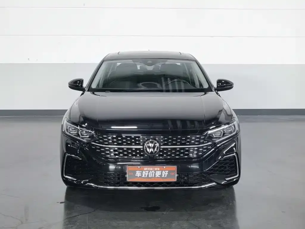Volkswagen Passat — фото 6