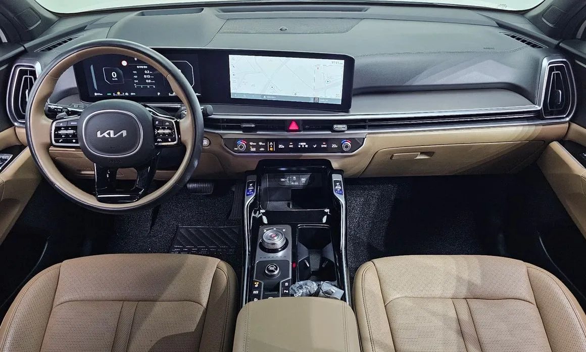 Kia Sorento — фото 6