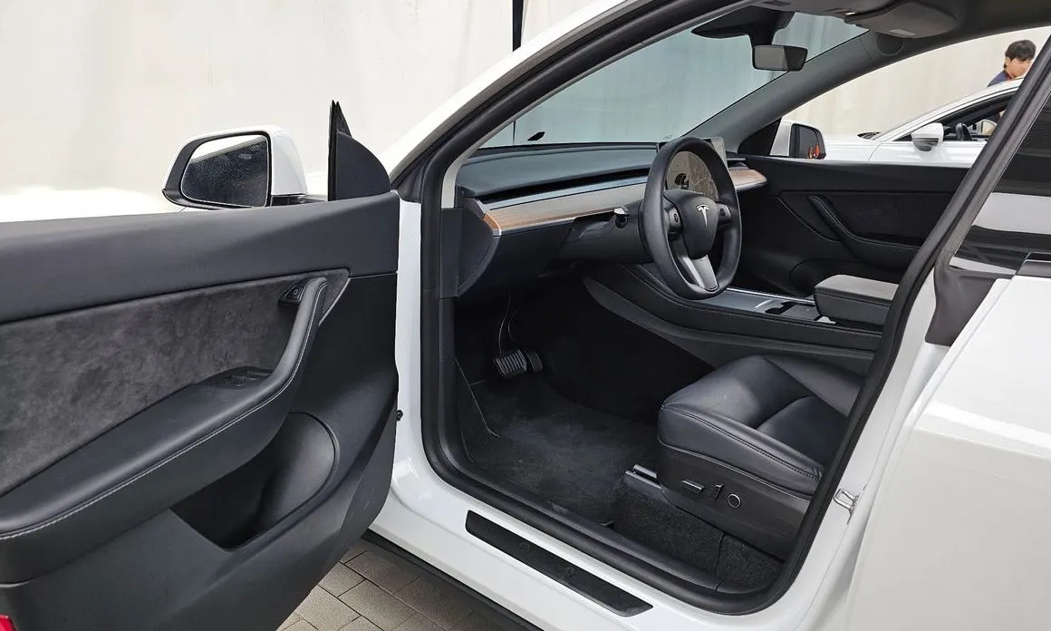 Tesla Model Y — фото 4