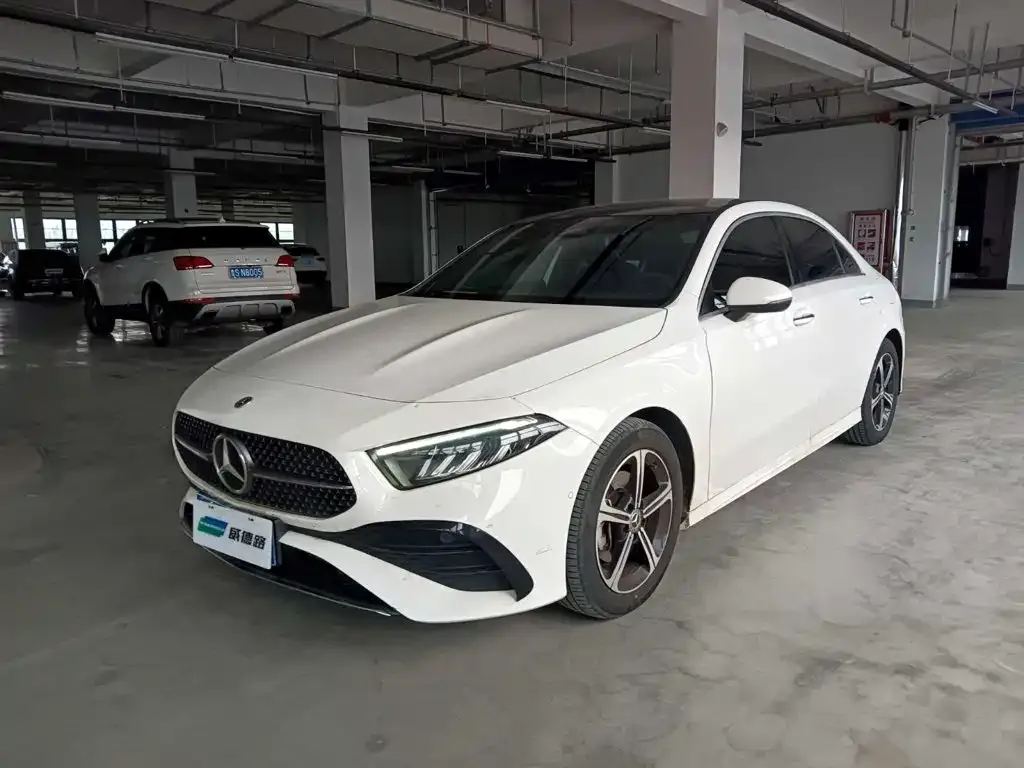 Mercedes-Benz A-Class — фото 1