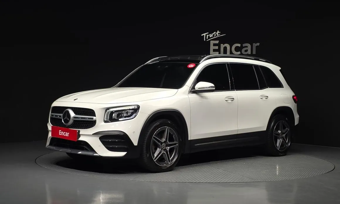Mercedes-Benz GLB-Class — фото 1