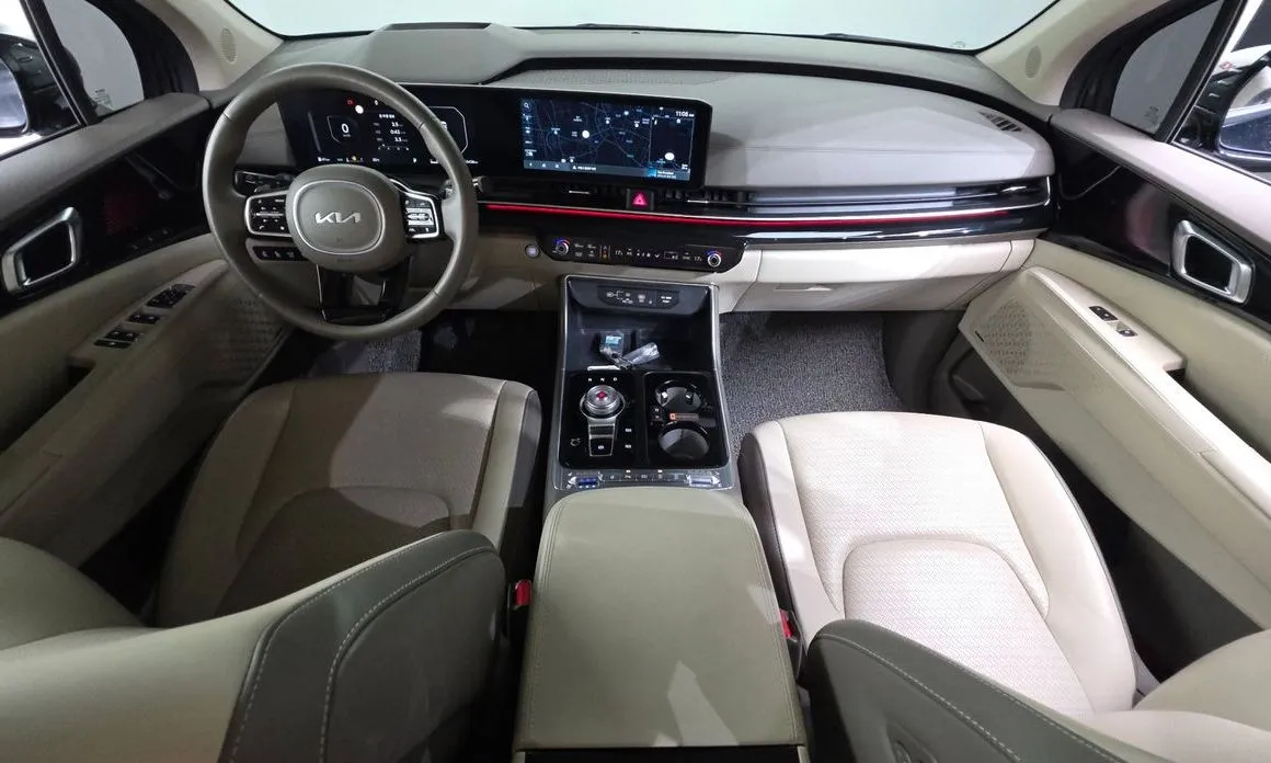 Kia Carnival — фото 2